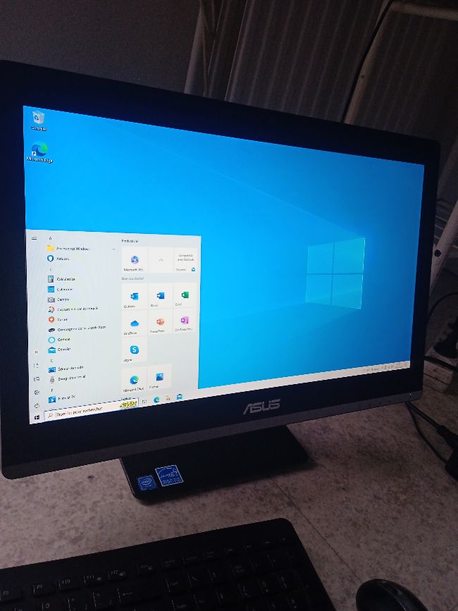 Asus all-in-on pc V200ib