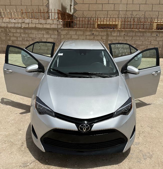 Corolla LE 2017 très propre جديدة كليّا