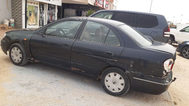 Nissan Sunny ESSENCE pas chère