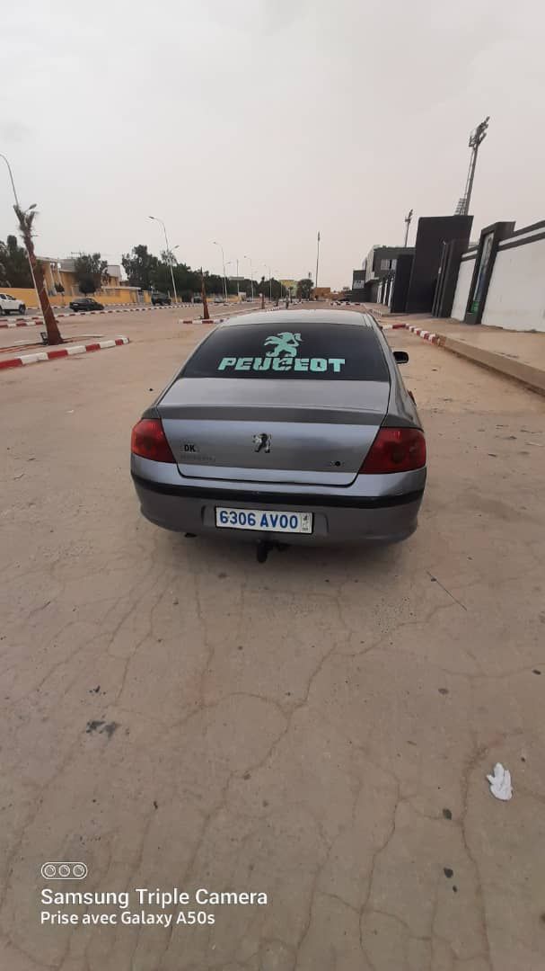 Peugeot 407 Dédouanée AV papier complet Climatisée 