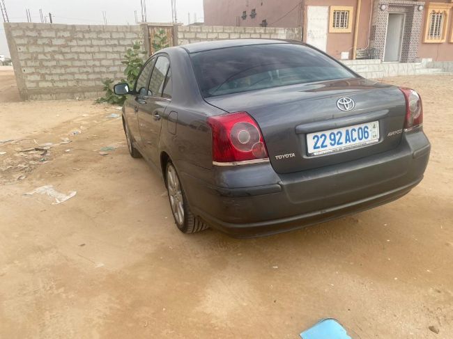 Avensis Bekam  آفنسيس بيكام