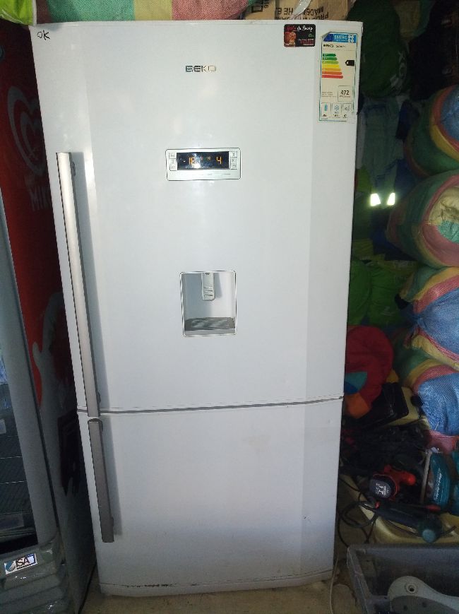 Frigo congelateur 600L