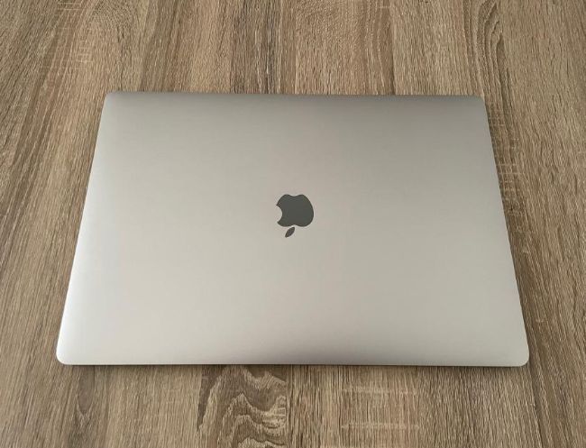 MacBook Air