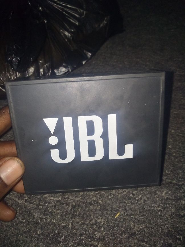 Baffle jbl Bluetooth