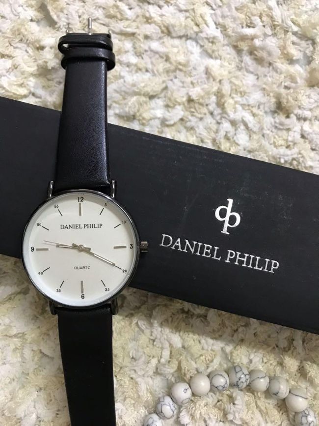 Montre Daniel Philip provenance 