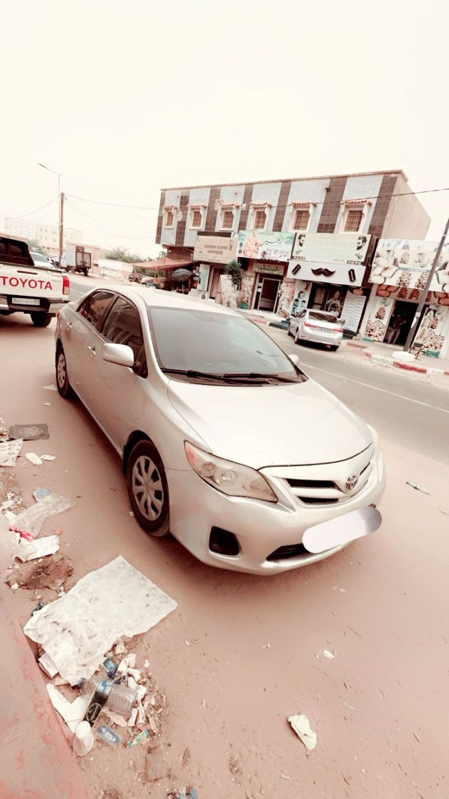 Corolla LE 2013