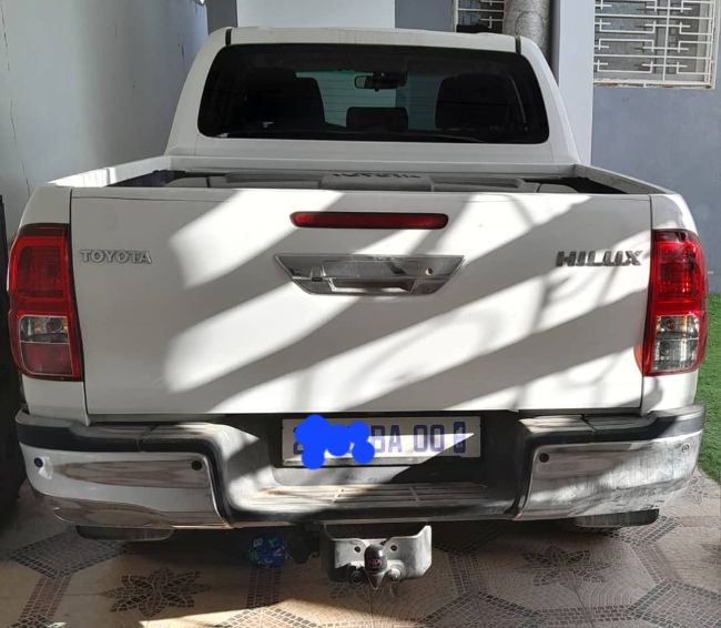 Hilux a vendre nouveau