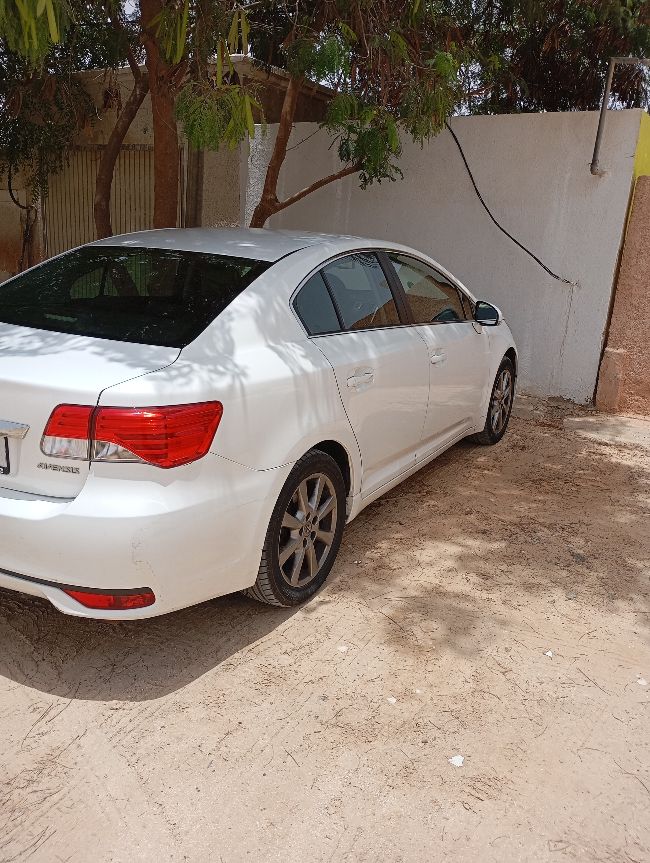 TOYOTA AVENSIS VENANT DESPAGNE 