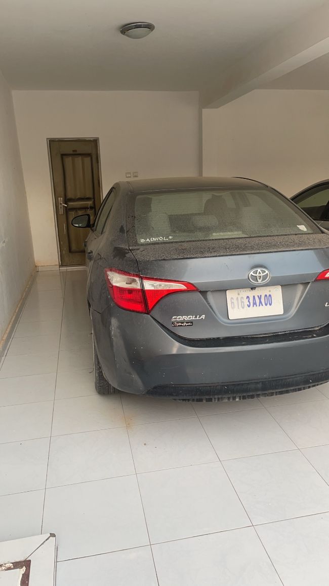 Corolla LE 2015