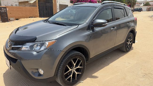 Rav 4 جديدة ما فات ورقمت