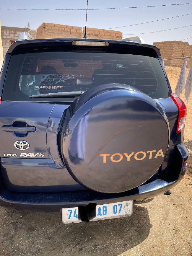 RAV4 2008 بحالة ممتازة للبيع