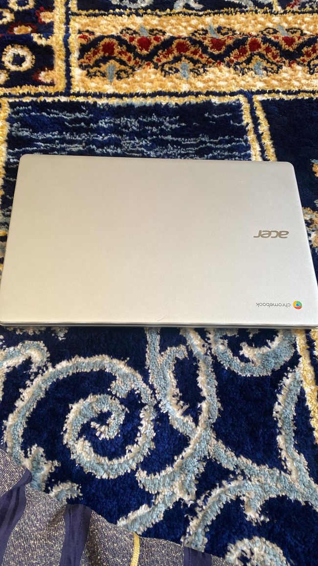 Chromebook