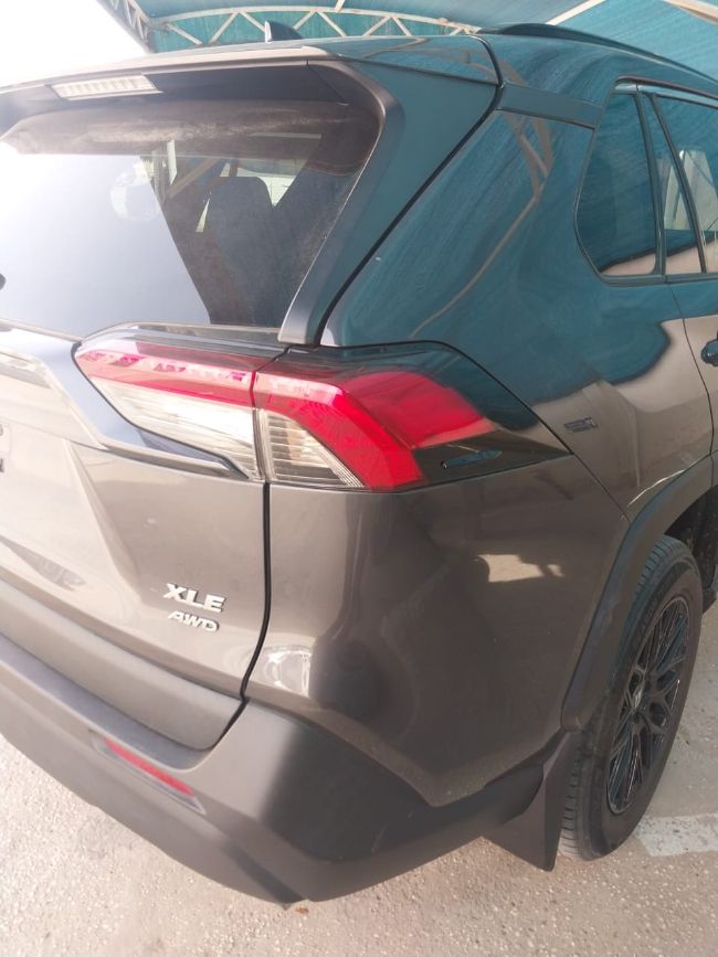 Rav 4 XLE 4×4 2020 full en exellent etat