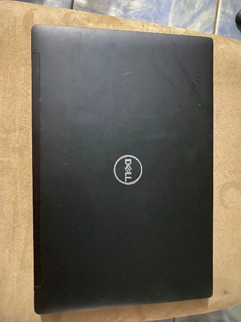 Dell core i5 8e generation 