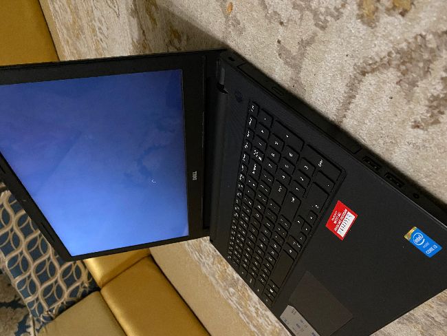 Pc DELL en excellent état à vendre à bas prix 