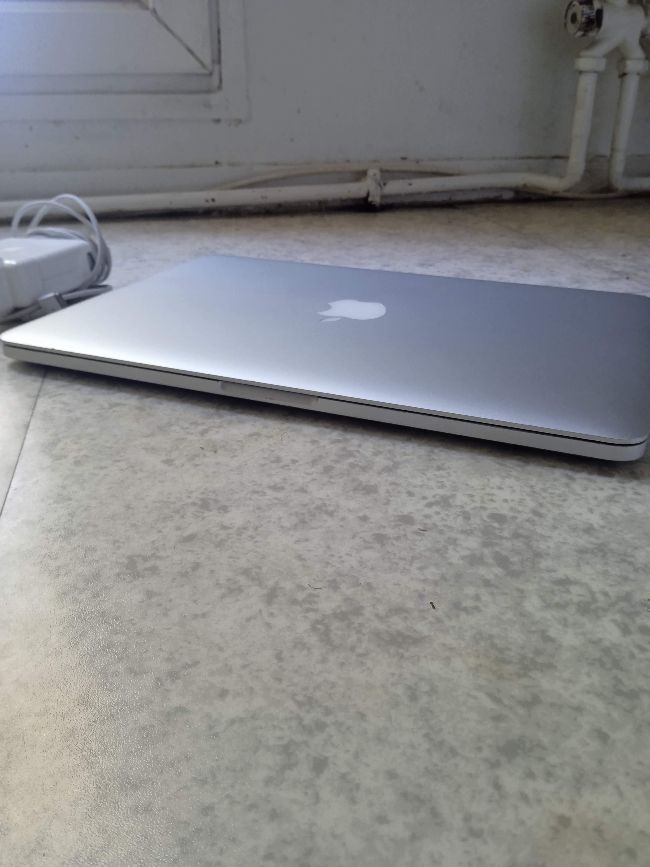 MacBook pro retina 2015