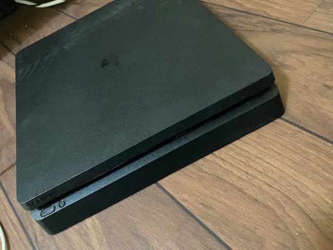 Ps4 Slim avec Fc 25 