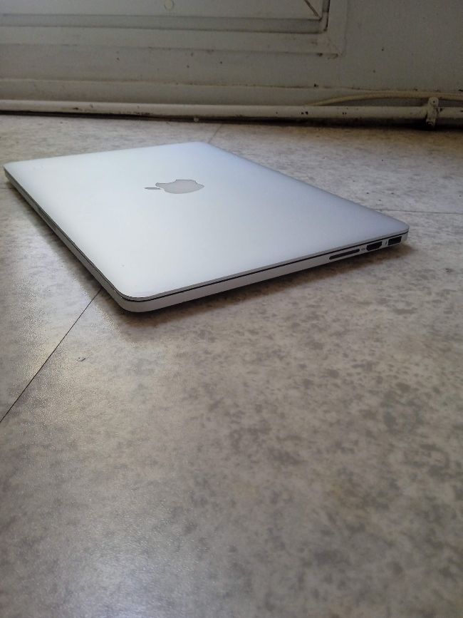 MacBook pro retina 2015