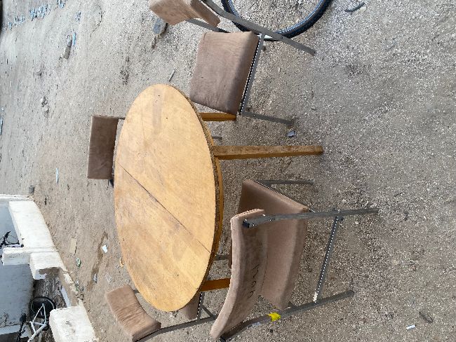 Table bureau et 4 chaises arrivage 