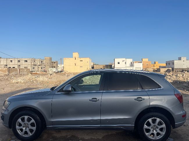 Audi Q5 a vendre , اودي Q5 للبيع 