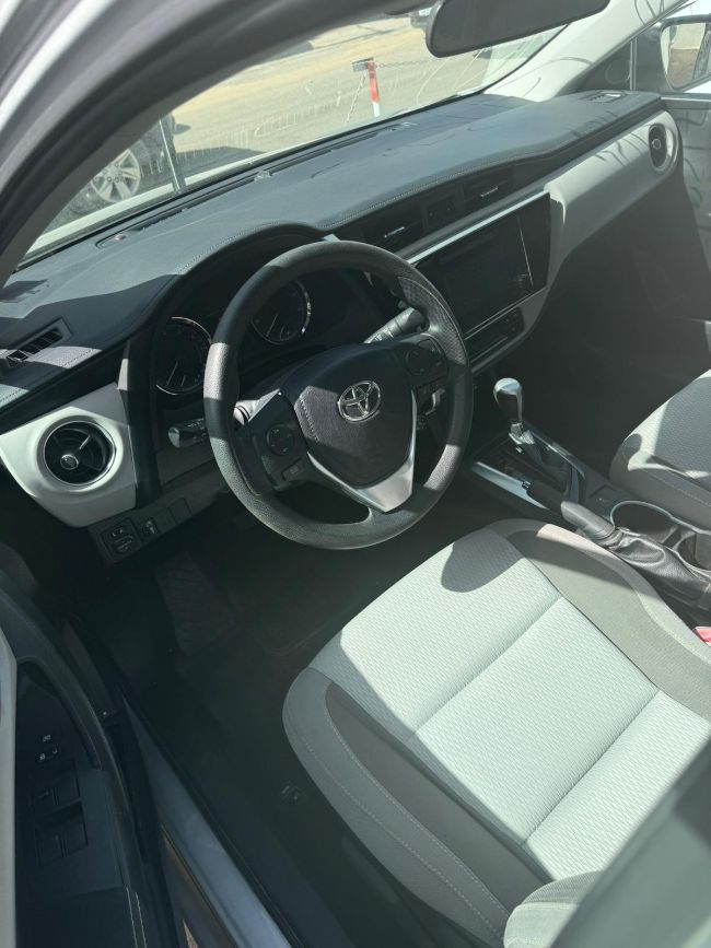  2019 TOYOTA COROLLA LE سيارة للبيع