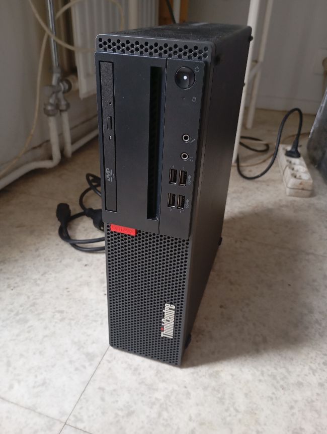 Lenovo thinckcentre M710S