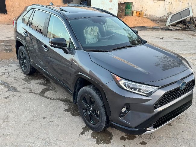 Rav4 XLE 2020 , full option 