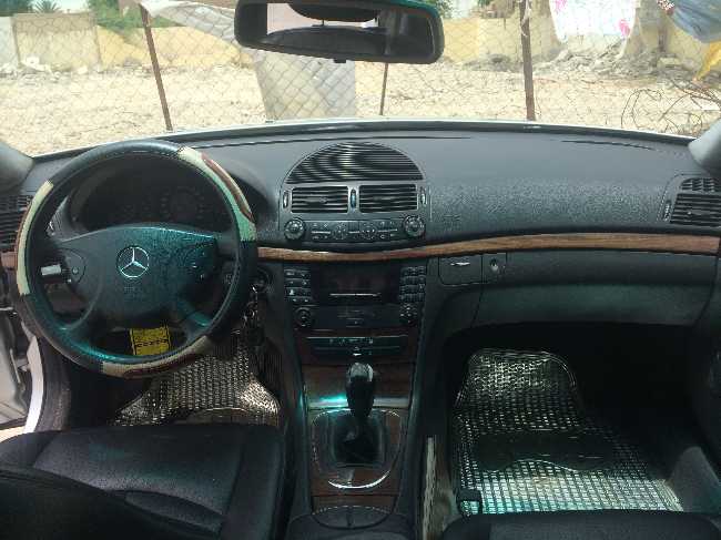 بيع  classe e 220 CDI  boîte manuelle 