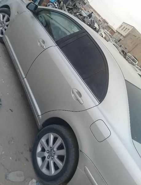 avensis 2003 voursa