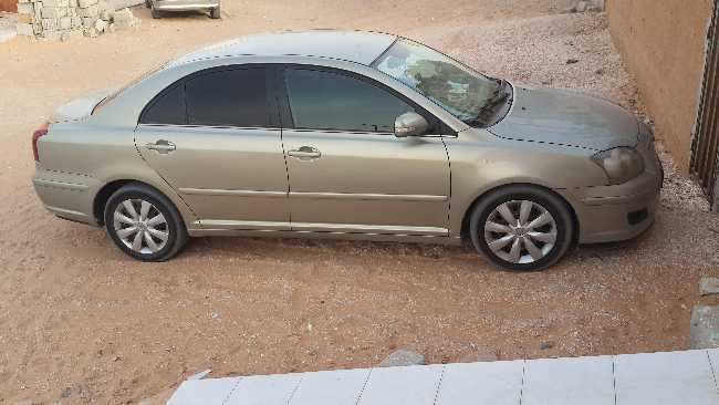 Avensis novo medel  2008 6 v ..AA03 47..