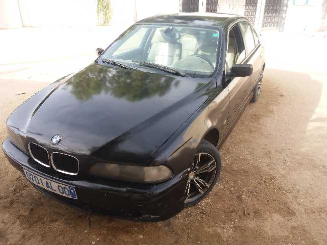 BMW 525 model 2004 mekineth zeyne