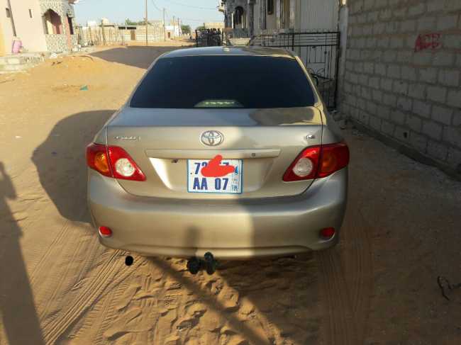 Toyota Corolla 2010 طاش