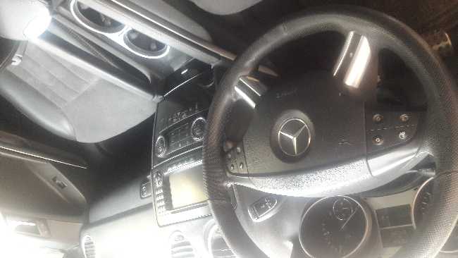 Mercedes ML320  4Matic