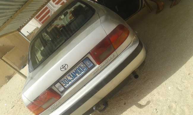 TOYOTA CARINA.E