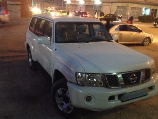 Nissan TD 42 نظيفة مزالت