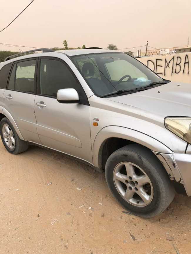 RAV 4 MODÈLE 2003