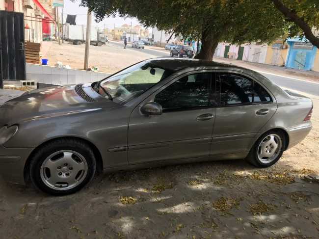 mercedes c220 2004