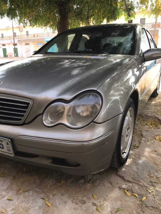 mercedes c220 2004