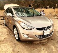 Hyundai  Elantra full option 