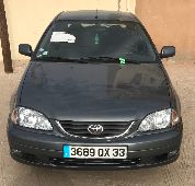 Avensis D4D 5 portes 