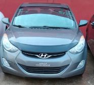 Hyundai  Elantra 2013